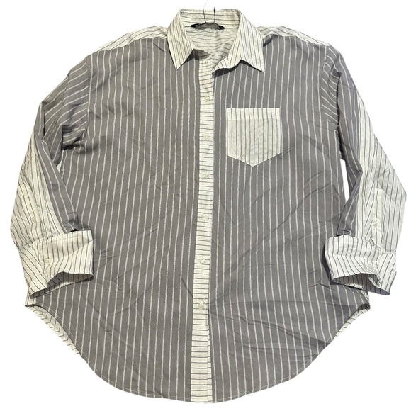 NWT Zara• Women’s oversized great & white striped  button down size medium - Picture 3 of 10